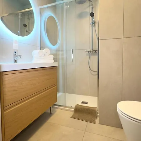 Modern Sunny Close To Cente シュチェチン