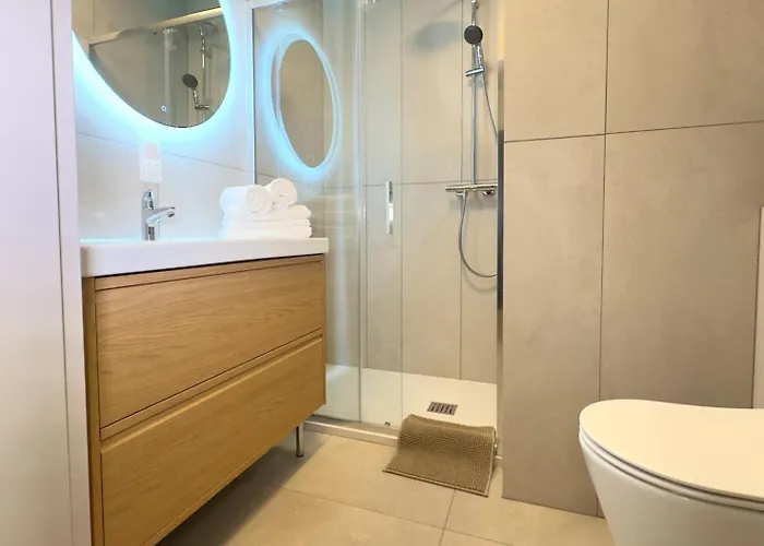 Modern Sunny Close To Cente シュチェチン