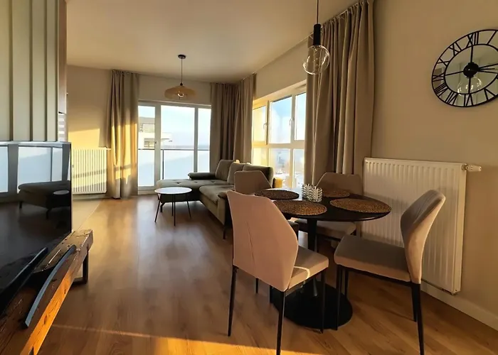 アパート Modern Sunny Close To Cente *